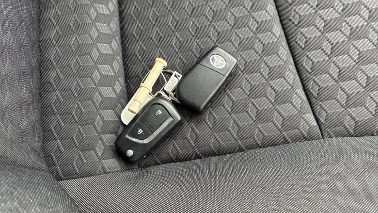 Toyota Yaris 1.5 Hybrid Design 5dr CVT Hybrid Hatchback
